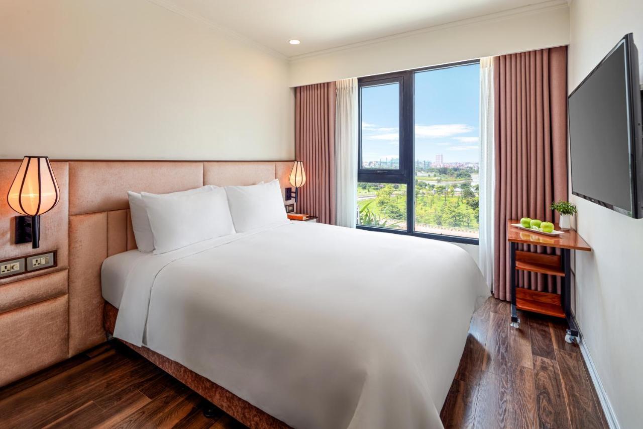 Ravatel Luxury Hotel Bac Giang Bagian luar foto