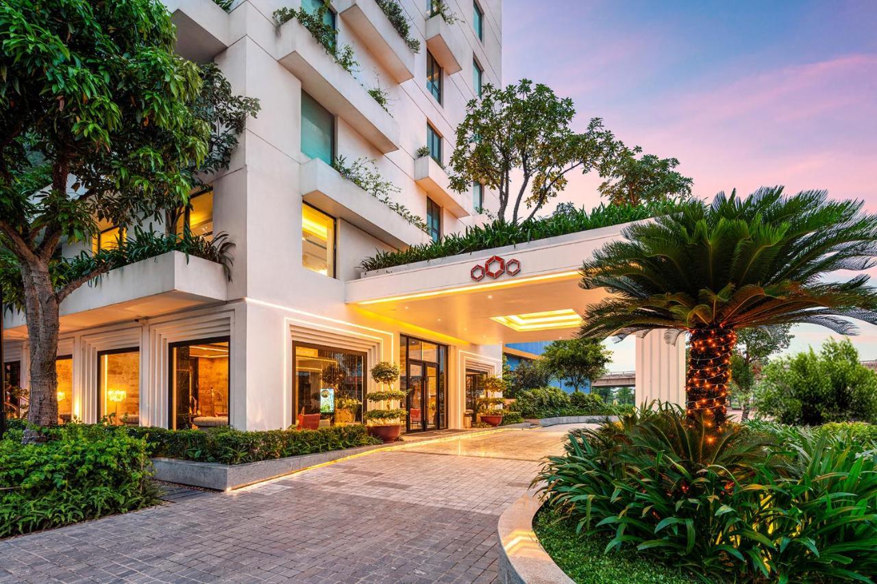 Ravatel Luxury Hotel Bac Giang Bagian luar foto