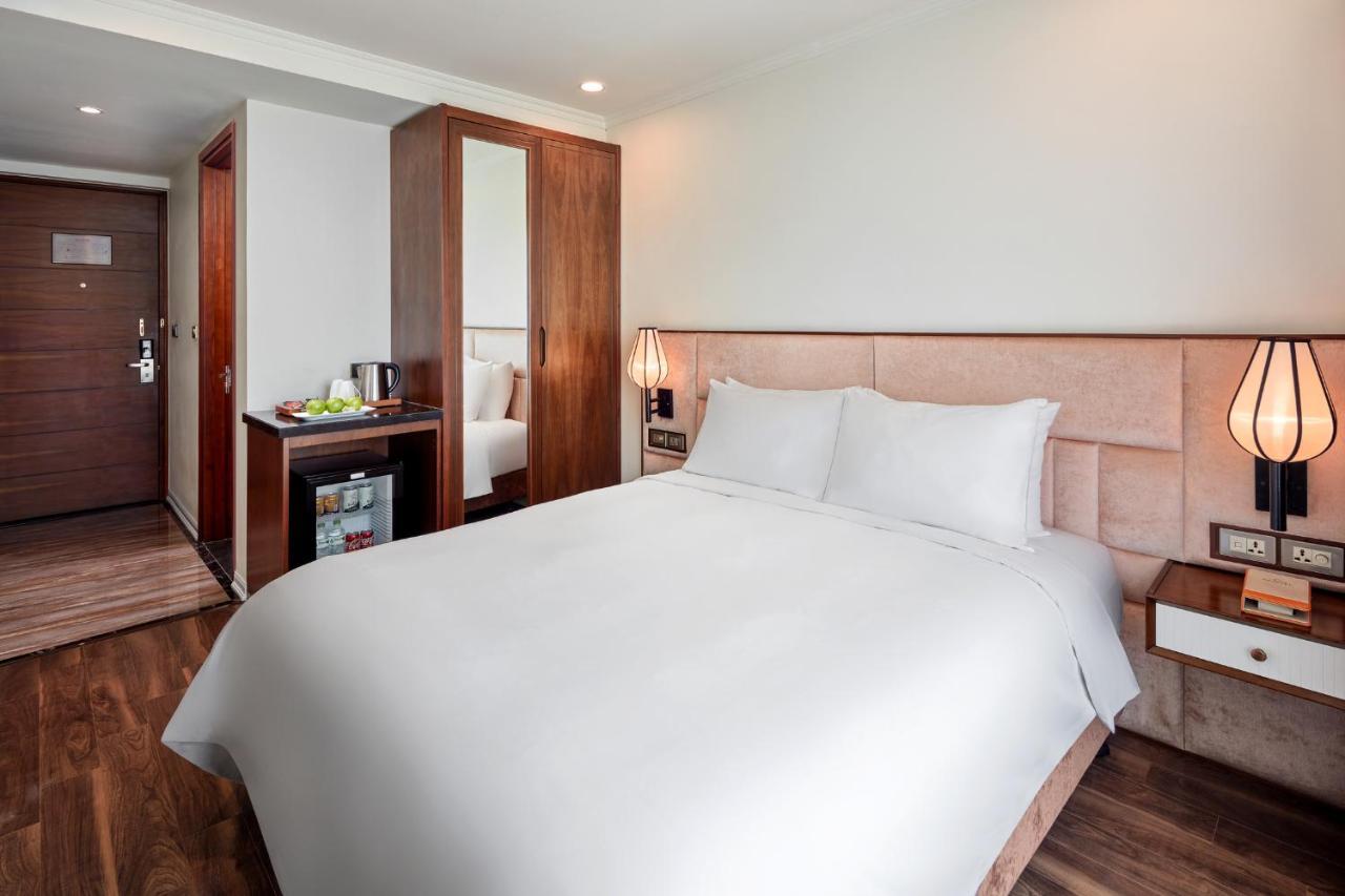 Ravatel Luxury Hotel Bac Giang Bagian luar foto