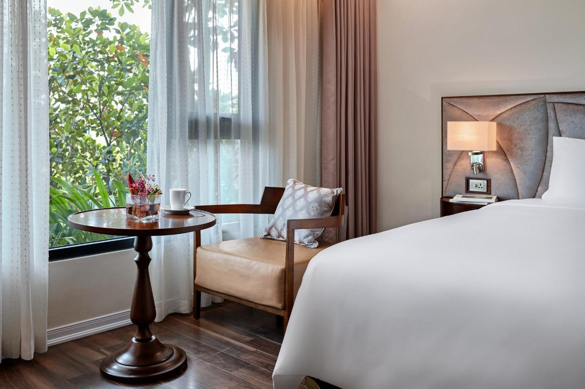 Ravatel Luxury Hotel Bac Giang Bagian luar foto
